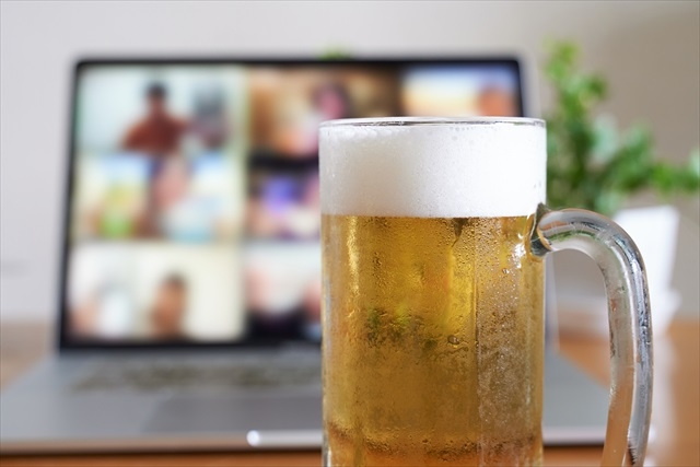 オンライン飲み会のやり方は?スカイプ(skype)のパソコンやスマホでやる方法?