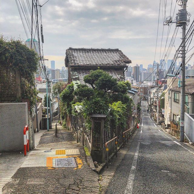 ミスシャーロックのロケ地はどこ 波多野の家や坂結婚式場の撮影場所を調査 きよの小話し