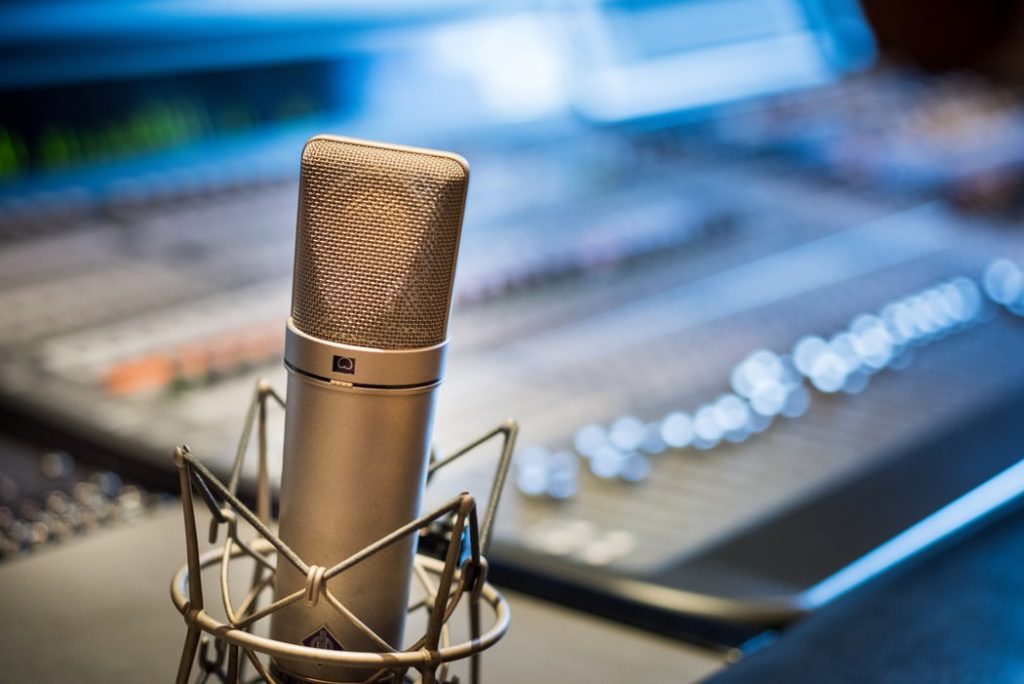 ジャーマン君の声の声優さんはだれ?下野紘だけじゃないよね?